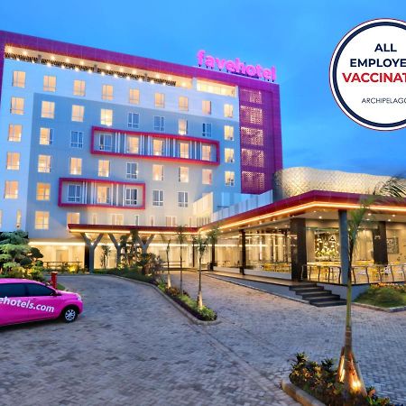 Favehotel Tuban Tuban  Exteriör bild