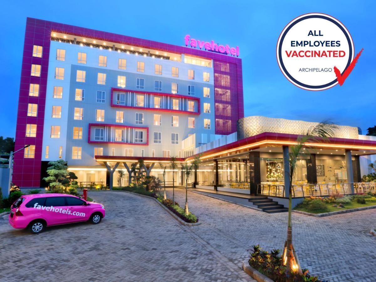 Favehotel Tuban Tuban  Exteriör bild