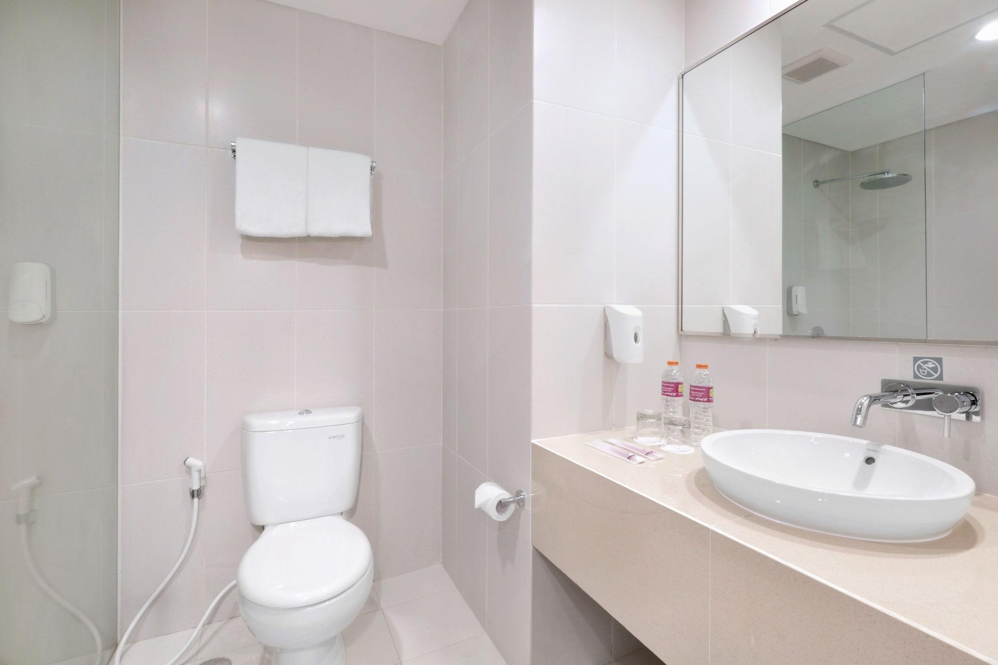 Favehotel Tuban Tuban  Exteriör bild